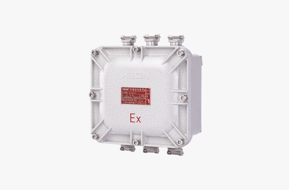 box enclosures & distribution panels